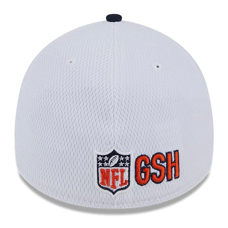 Chicago Bears White Team Color 2023 NFL Sideline New Era 39THIRTY Flex Hat