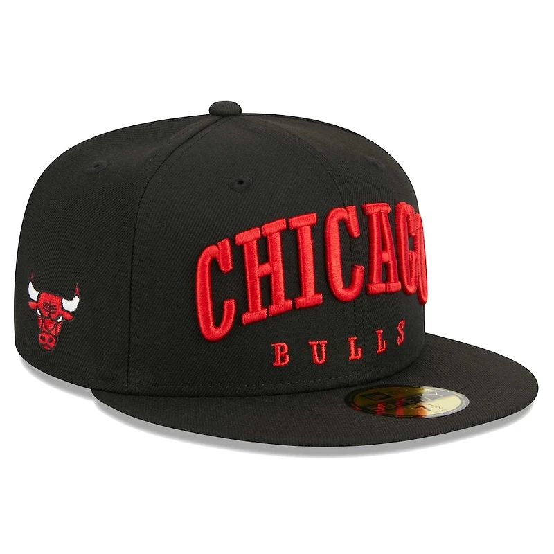 Chicago Bulls Black Big Arch Text NBA New Era 59FIFTY Fitted Hat