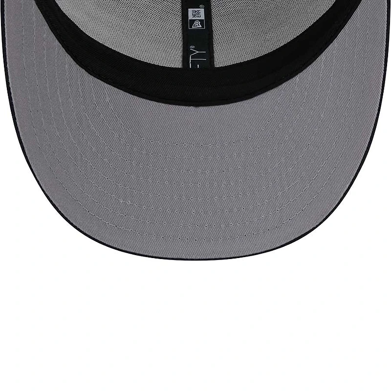New York Yankees Navy Circle New Era 9FIFTY Low Profile Snapback Hat