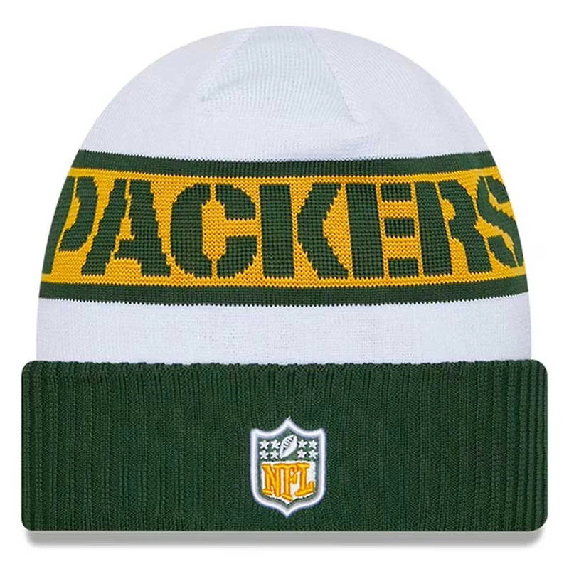 Green Bay Packers New Era 2023 White Sideline Tech Cuffed Knit Hat