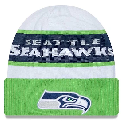 Seattle Seahawks New Era 2023 White Sideline Tech Cuffed Knit Hat