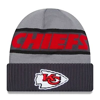 Kansas City Chiefs 2023 Gray NFL Sideline New Era Tech Knit Beanie