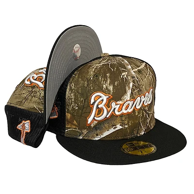 Atlanta Braves Realtree Black Mesh Two Tone Tomahawk Patch Gray UV New Era 59FIFTY Fitted Hat