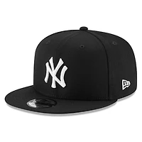 New York Yankees and White Basic New Era 9FIFTY Snapback Hat