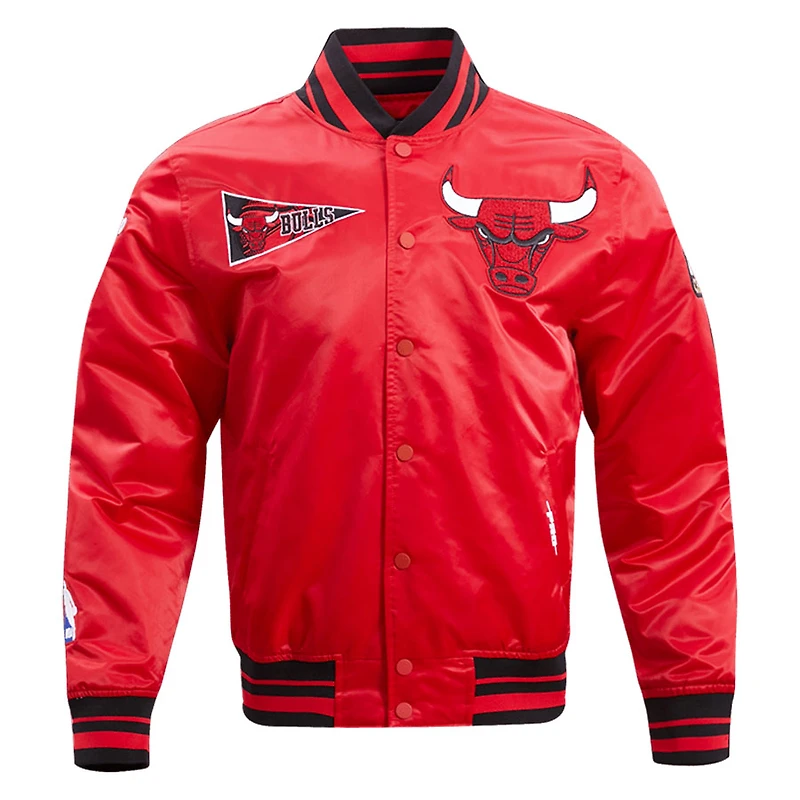 Chicago Bulls Red Retro Pro Standard Big Rib Satin Jacket