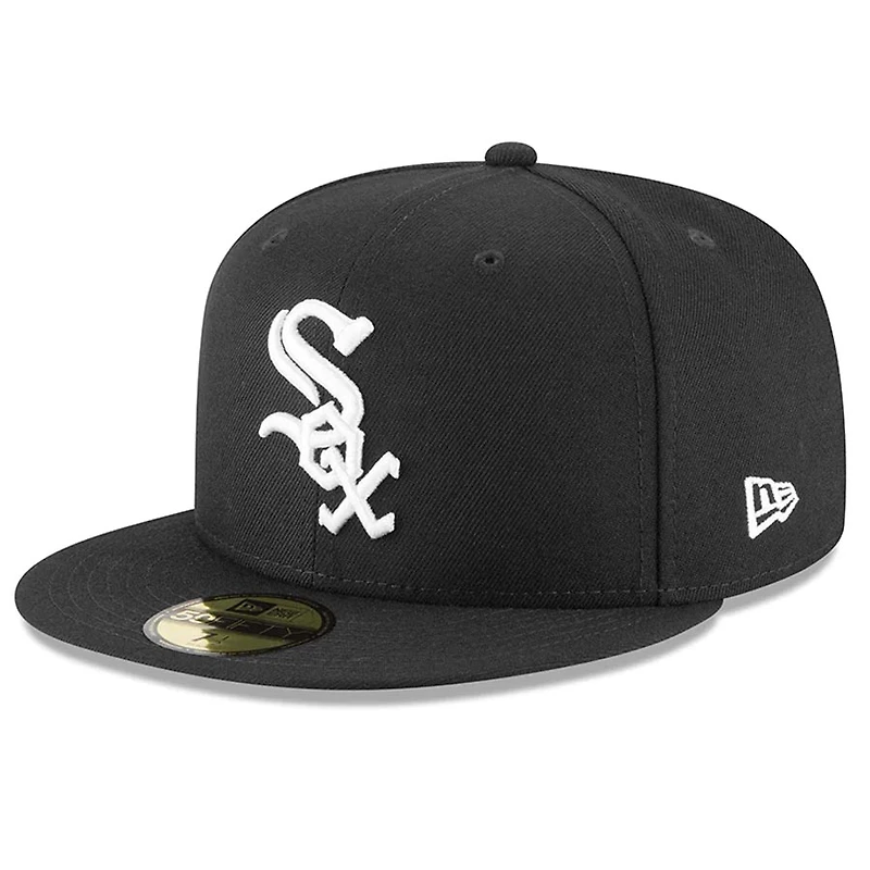 Chicago White Sox Black and Basic New Era 59FIFTY Fitted Hat