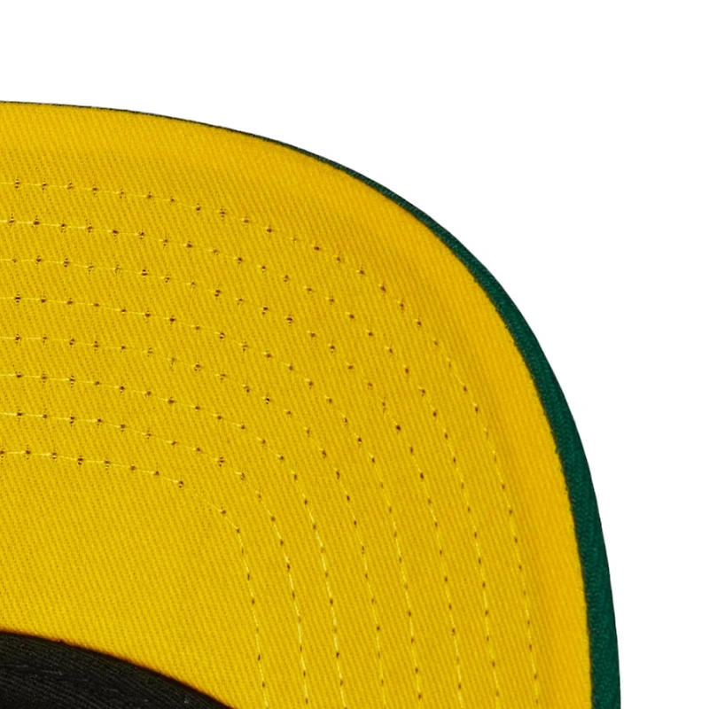 Oakland Athletics White Green Mitchell & Ness Pro Crown Snapback Hat