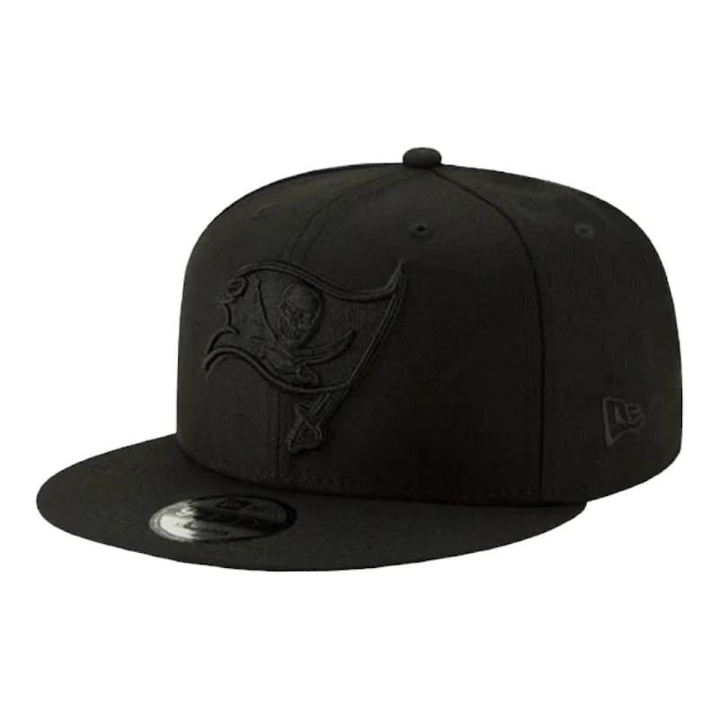 Tampa Bay Buccaneers Black on Black Basic New Era 9FIFTY Snapback Hat