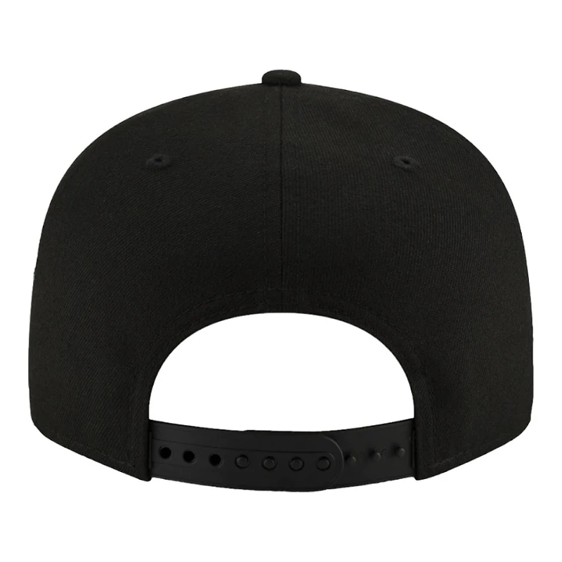 Philadelphia Eagles Black on Black Basic New Era 9FIFTY Snapback Hat