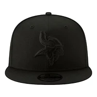 Minnesota Vikings Black on Black Basic New Era 9FIFTY Snapback Hat