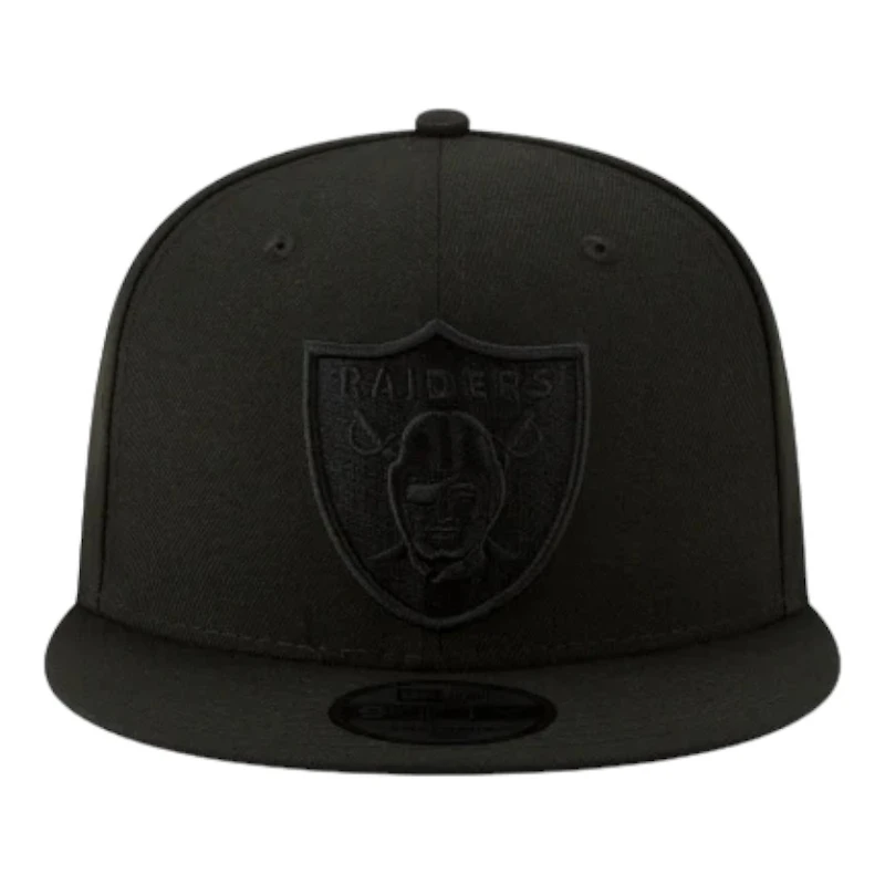 Las Vegas Raiders Black on Black Basic New Era 9FIFTY Snapback Hat