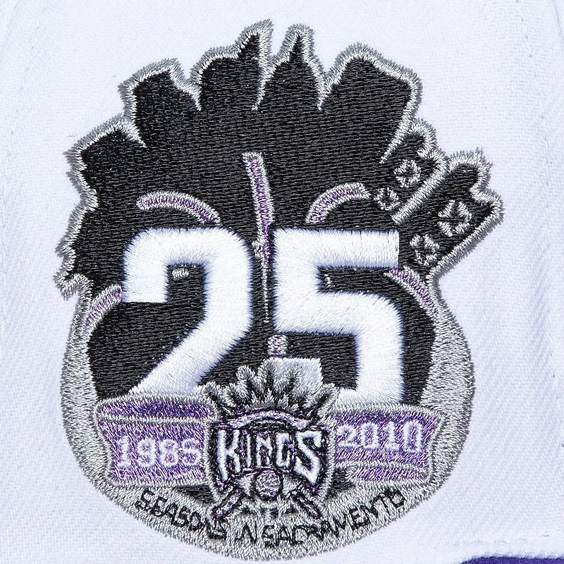 Sacramento Kings White and Purple Logo Shine Mitchell & Ness NBA Snapback Hat