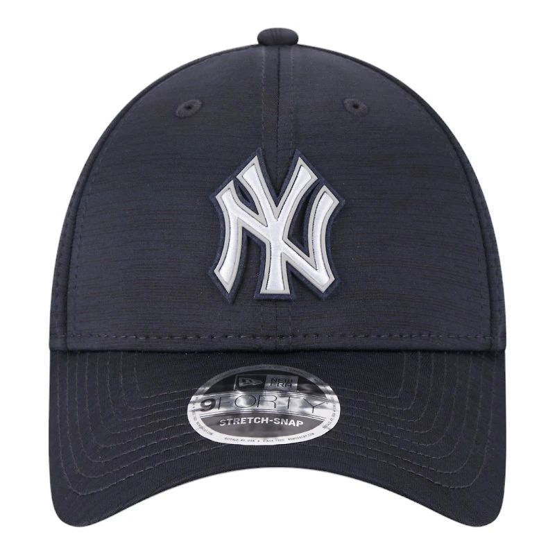 New York Yankees Navy 2023 Clubhouse New Era 9FORTY Adjustable Stretch Snapback Hat