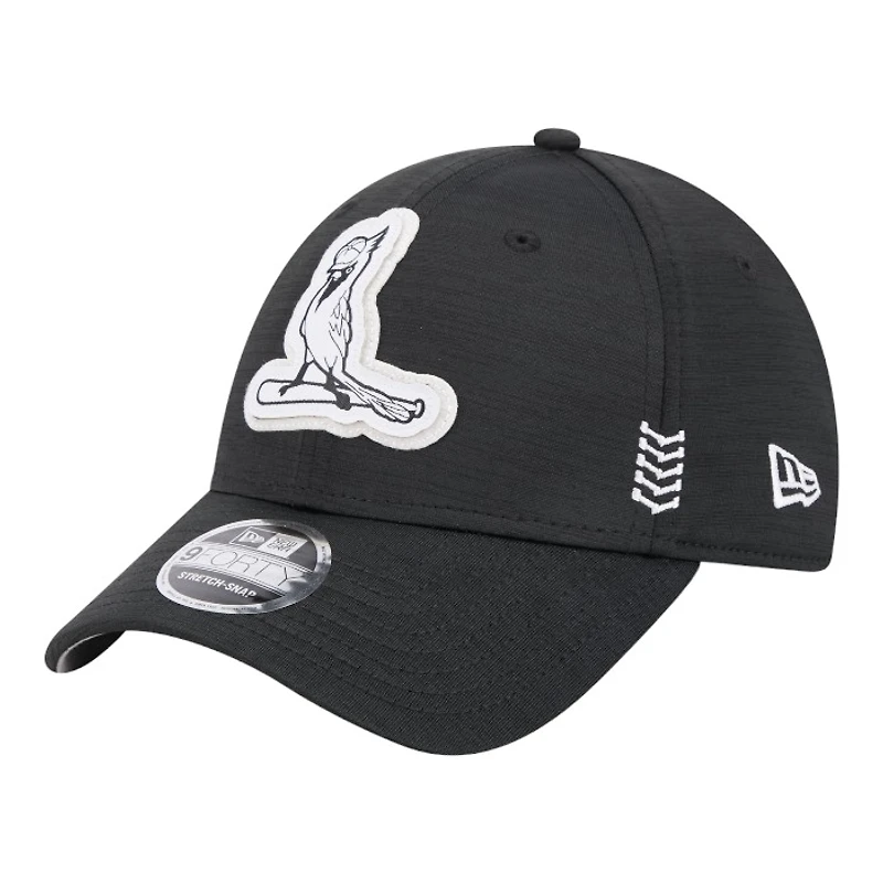 St. Louis Cardinals Black 2024 Clubhouse New Era 9FORTY Adjustable Stretch Snapback Hat