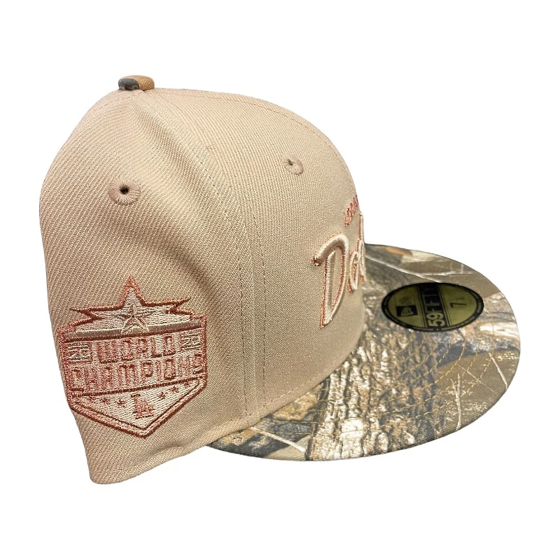 Los Angeles Dodgers Camel Realtree 2020 World Champs Patch Green UV New Era 59FIFTY Fitted Hat