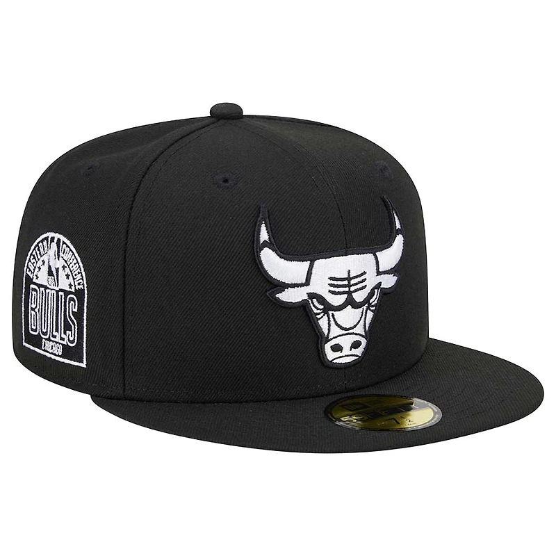 Chicago Bulls Black and White Eastern Conference Patch NBA New Era 59FIFTY Fitted Hat
