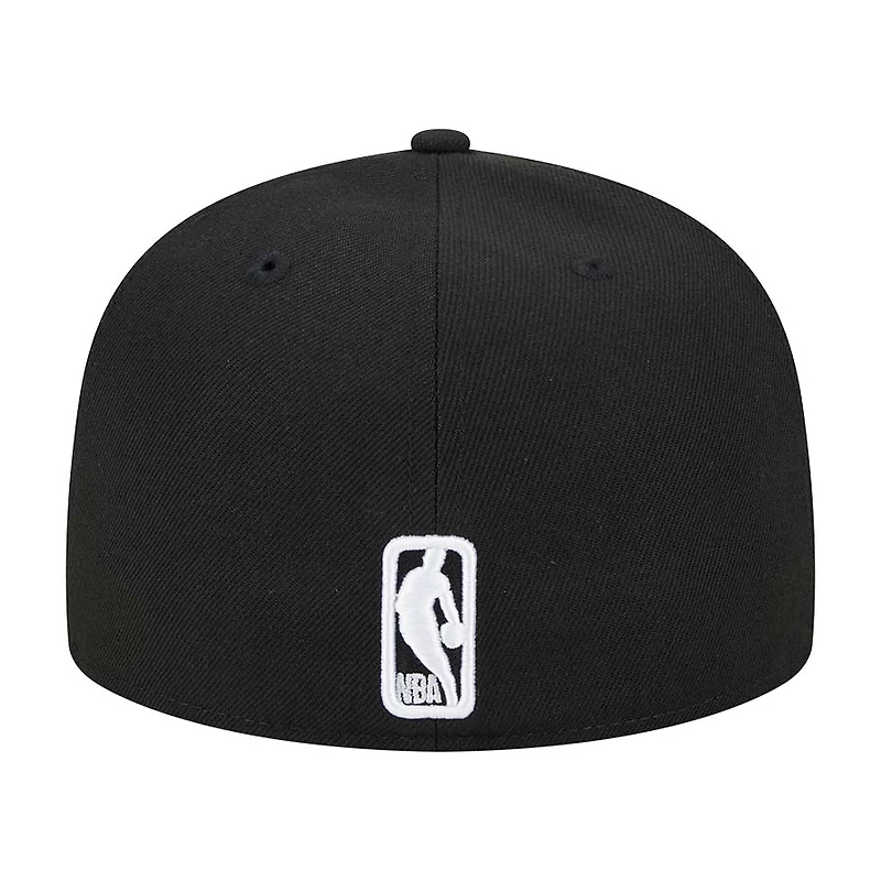 Chicago Bulls Black and White Eastern Conference Patch NBA New Era 59FIFTY Fitted Hat