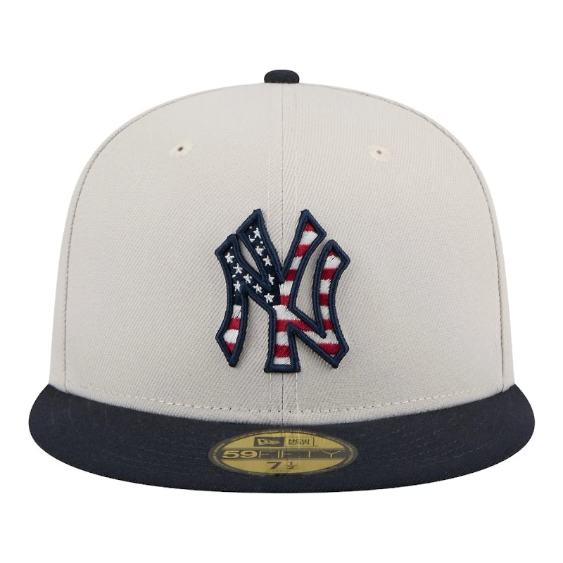 New York Yankees Khaki and Navy Fourth of July 2024 Era 59FIFTY Fitted Hat