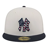 New York Yankees Khaki and Navy Fourth of July 2024 Era 59FIFTY Fitted Hat