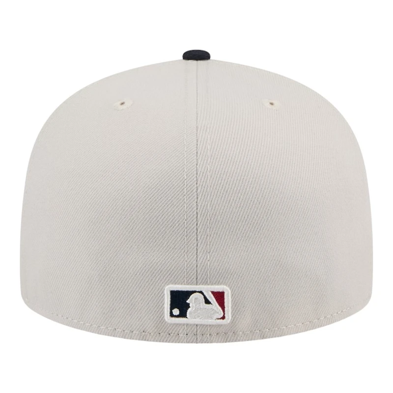 New York Yankees Khaki and Navy Fourth of July 2024 Era 59FIFTY Fitted Hat