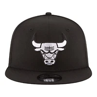 Chicago Bulls Black and White Basic NBA New Era 9FIFTY Snapback Hat
