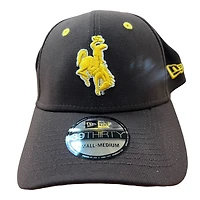 Wyoming Cowboys Brown and Yellow New Era 39THIRTY Flex Hat
