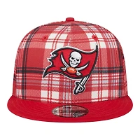 Tampa Bay Buccaneers 2024 Sideline Statement Plaid New Era 9FIFTY Snapback Hat