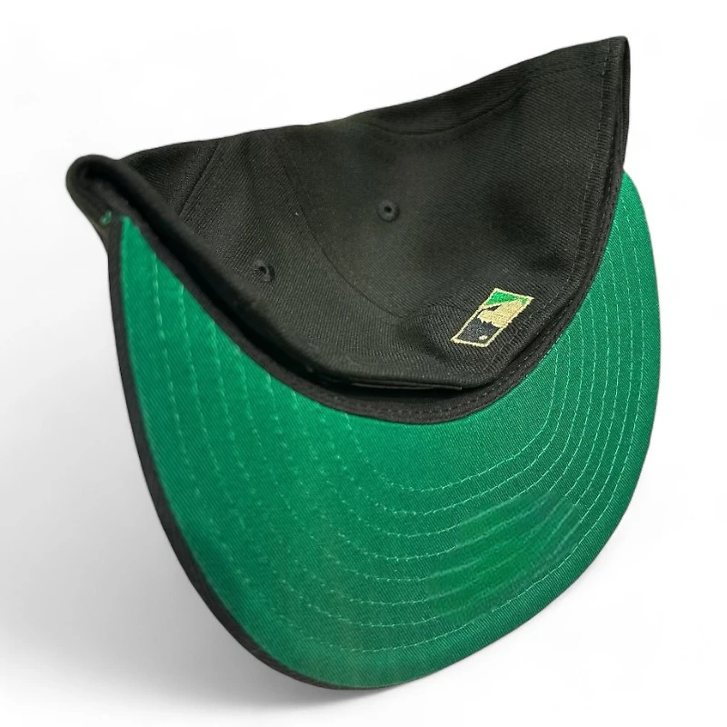 Atlanta Braves Black and Gold Metallic 40th Anni Patch Green UV New Era 59FIFTY Fitted Hat