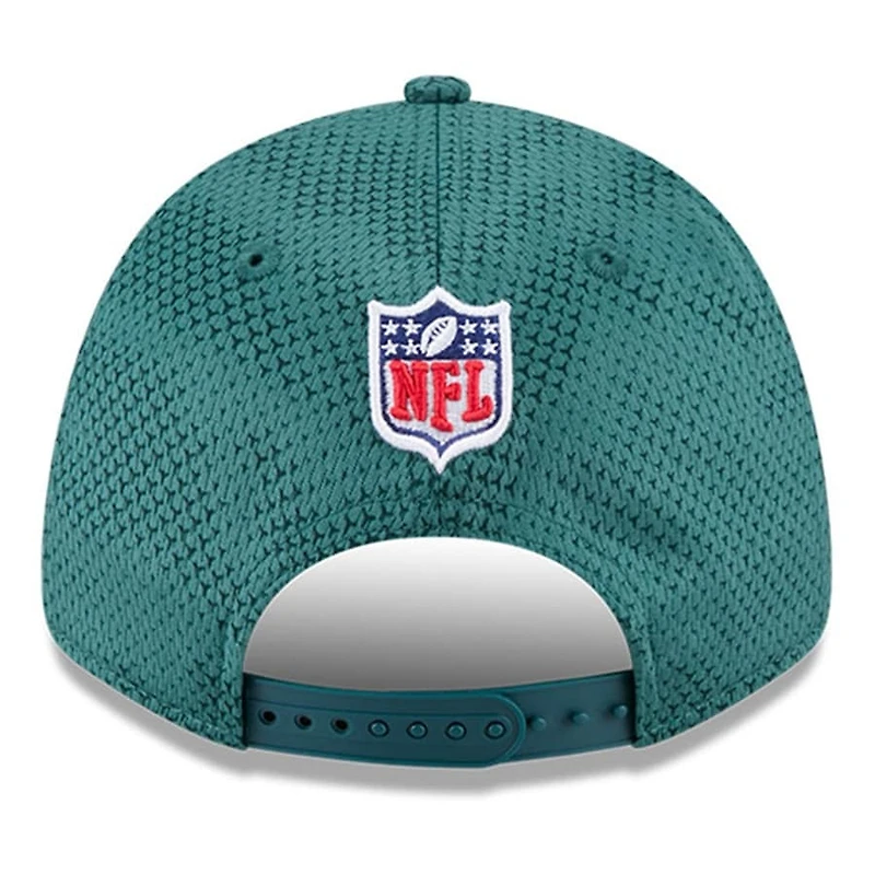 Philadelphia Eagles Midnight Green 2024 NFL Sideline New Era 9FORTY Stretch-Snap Hat