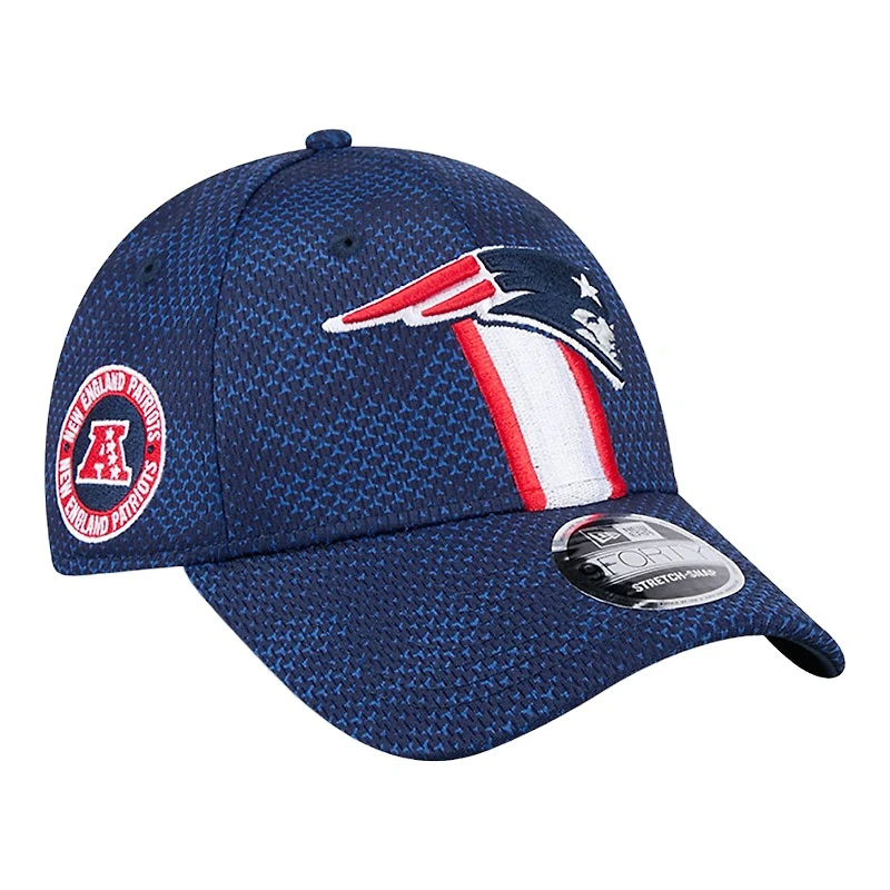 New England Patriots Navy 2024 NFL Sideline New Era 9FORTY Stretch-Snap Hat