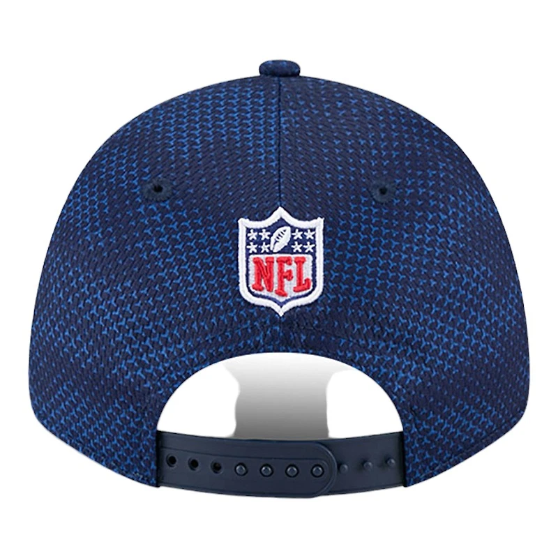 New England Patriots Navy 2024 NFL Sideline New Era 9FORTY Stretch-Snap Hat
