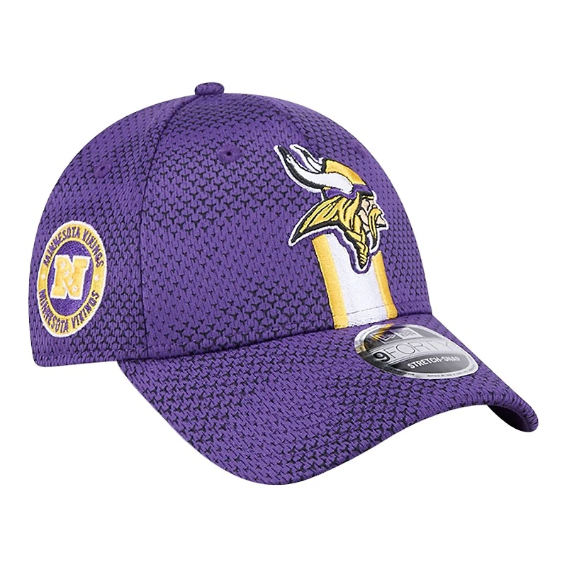 Minnesota Vikings Purple 2024 NFL Sideline New Era 9FORTY Stretch-Snap Hat