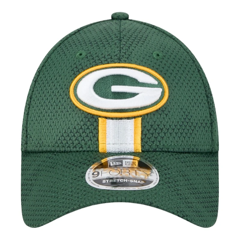 Green Bay Packers Green 2024 NFL Sideline New Era 9FORTY Stretch-Snap Hat