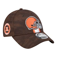 Cleveland Browns Brown 2024 NFL Sideline New Era 9FORTY Stretch-Snap Hat