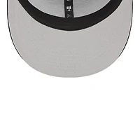 Atlanta Braves Black and White Trucker Mesh Back New Era 9FIFTY Snapback Hat