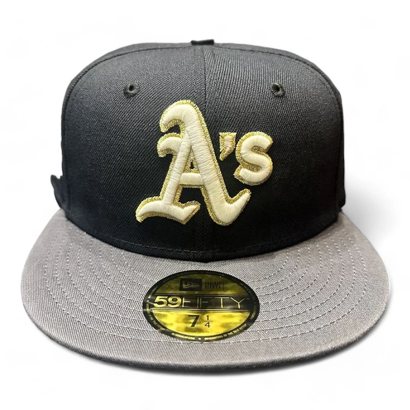 Oakland Athletics Navy and Graphite Battle of the Bay Patch (Glow Dark) Gray UV New Era 59FIFTY Fitted Hat