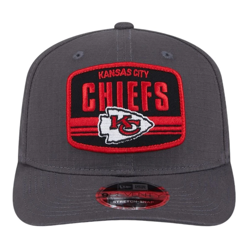 Kansas City Chiefs Graphite and Red New Era 9SEVENTY Stretch Snapback Hat