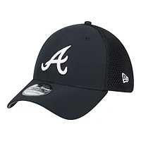 Atlanta Braves Black and White New Era 39THIRTY Flex Hat