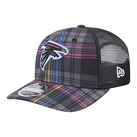 Atlanta Falcons 2024 NFL Crucial Catch Plaid New Era 9SEVENTY Trucker Snapback Hat