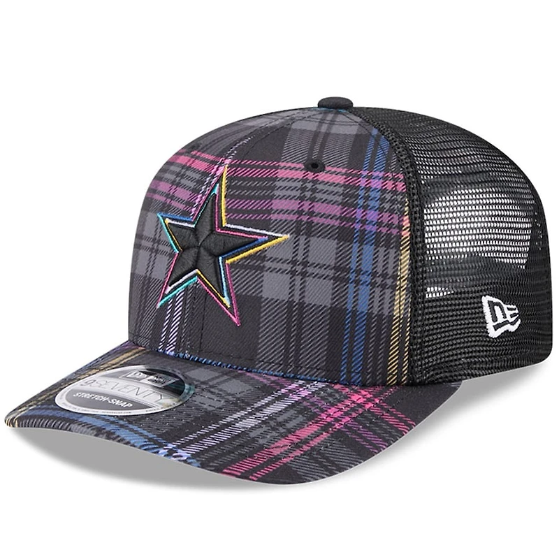 Dallas Cowboys 2024 NFL Crucial Catch Plaid New Era 9SEVENTY Trucker Snapback Hat