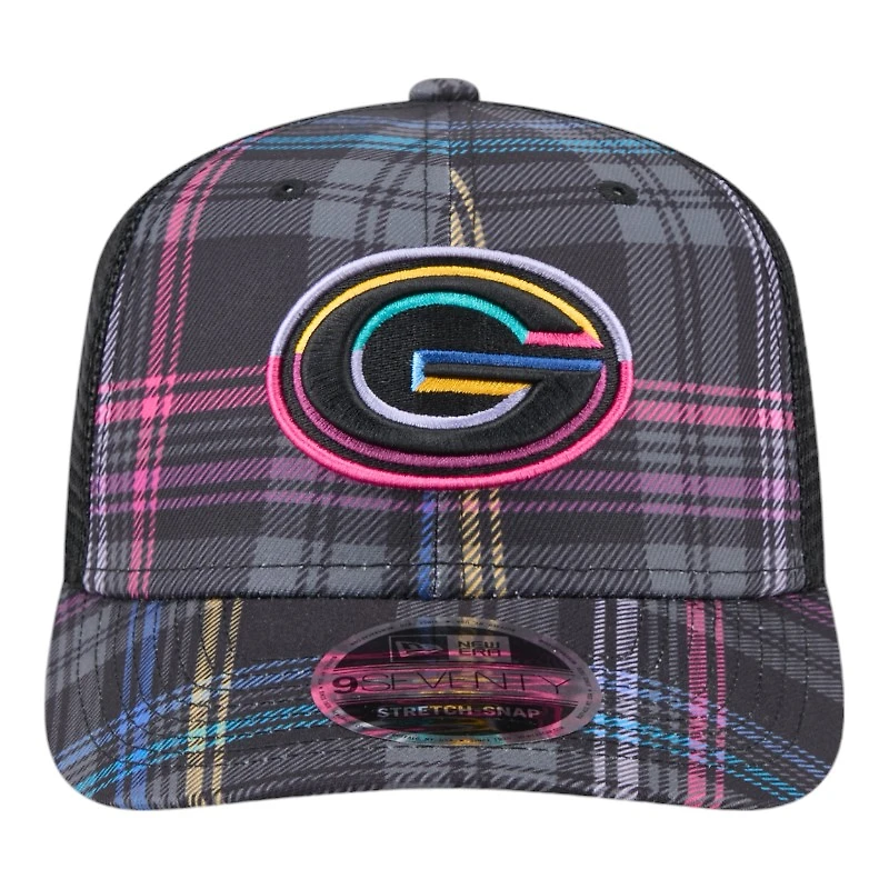 Green Bay Packers 2024 NFL Crucial Catch Plaid New Era 9SEVENTY Trucker Snapback Hat