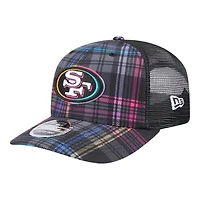San Francisco 49ers 2024 NFL Crucial Catch Plaid New Era 9SEVENTY Trucker Snapback Hat