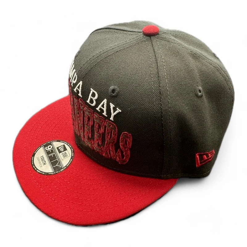 Youth Tampa Bay Buccaneers Black and Red Block Letters New Era 9FIFTY Snapback Hat