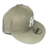 Youth New York Yankees Olive Basic New Era 9FIFTY Snapback Hat