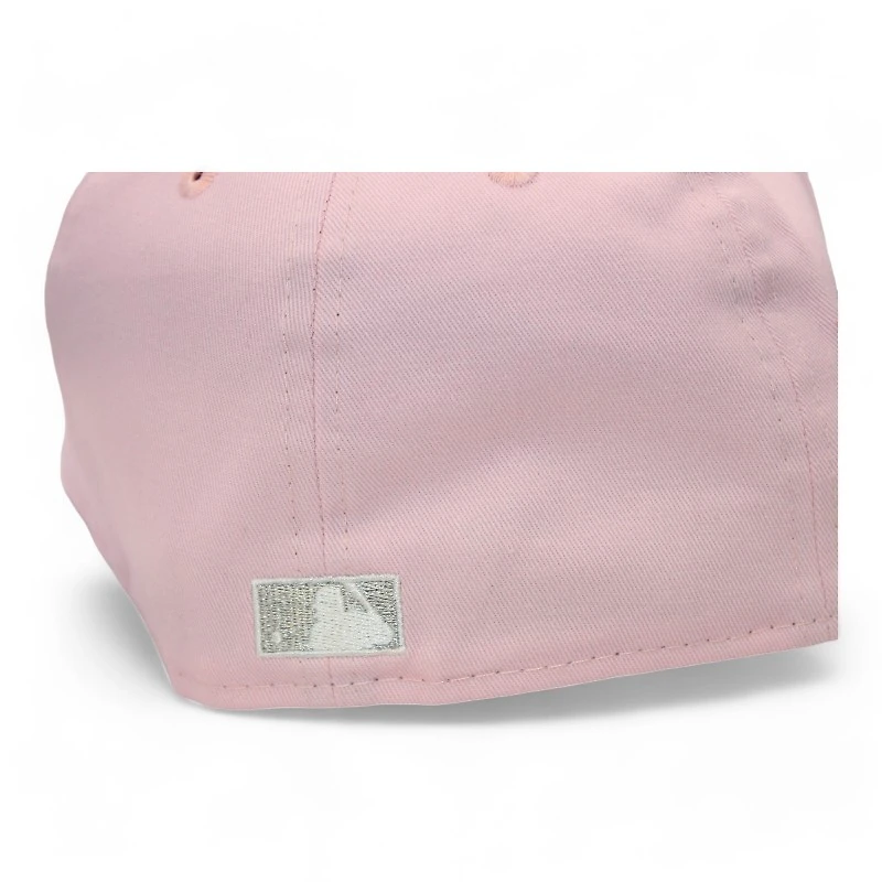 New York Yankees Pink "DPM Fitted Hat Pack" 2000 World Serires Side Patch Gray UV Era 59Fifty