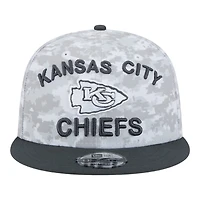 Kansas City Chiefs White Camo and Graphite 2024 NFL Salute to Service New Era 9FIFTY Snapback Hat