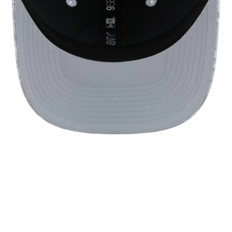 Chicago Bears White Digital Camo 2024 NFL Salute to Service New Era 9SEVENTY Trucker Snapback Hat