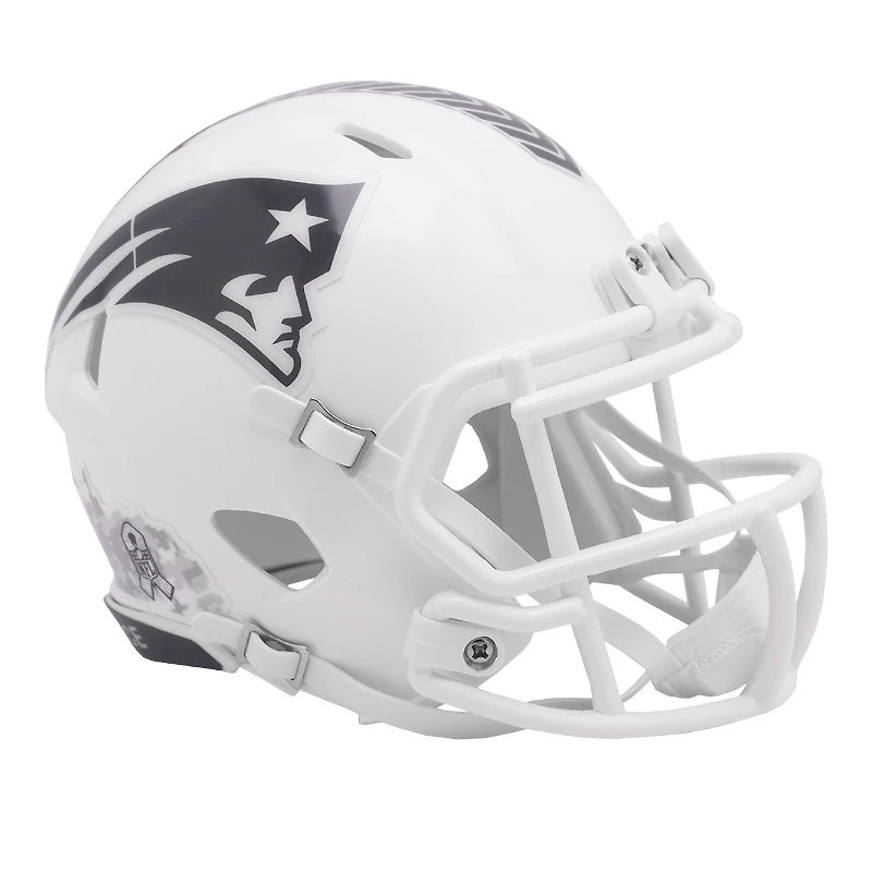 New England Patriots 2024 Salute To Service Riddell Speed Mini Helmet