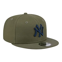 New York Yankees Olive Green Basic New Era 9FIFTY Snapback Hat