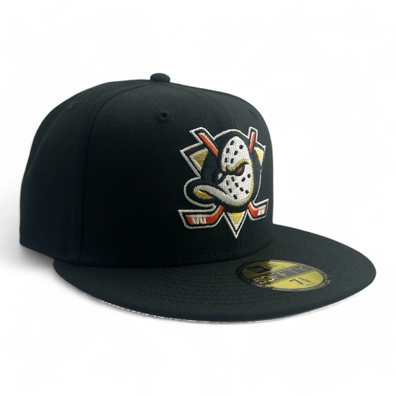 Anaheim Ducks Black Basic NHL New Era 59FIFTY Fitted Hat